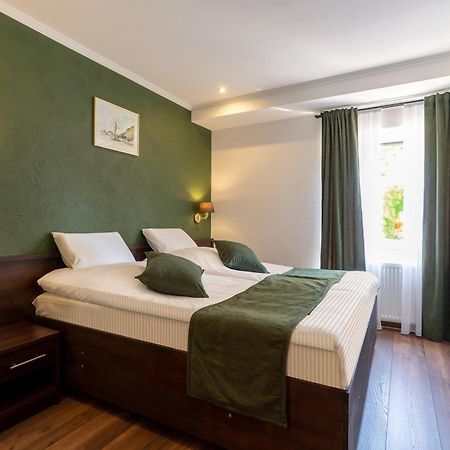 Jupa'S Hotel Дюссельдорф Экстерьер фото