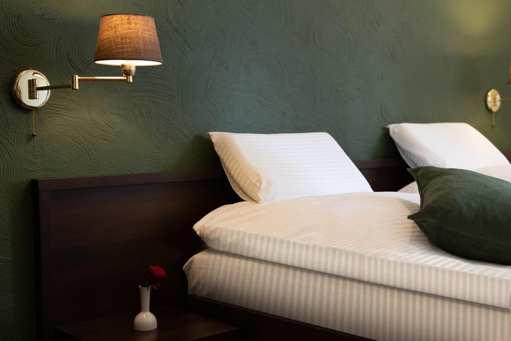 Jupa'S Hotel Дюссельдорф Экстерьер фото